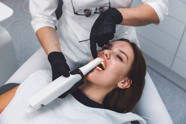 Best Emergency Broken Tooth Repair in Hondo, TX